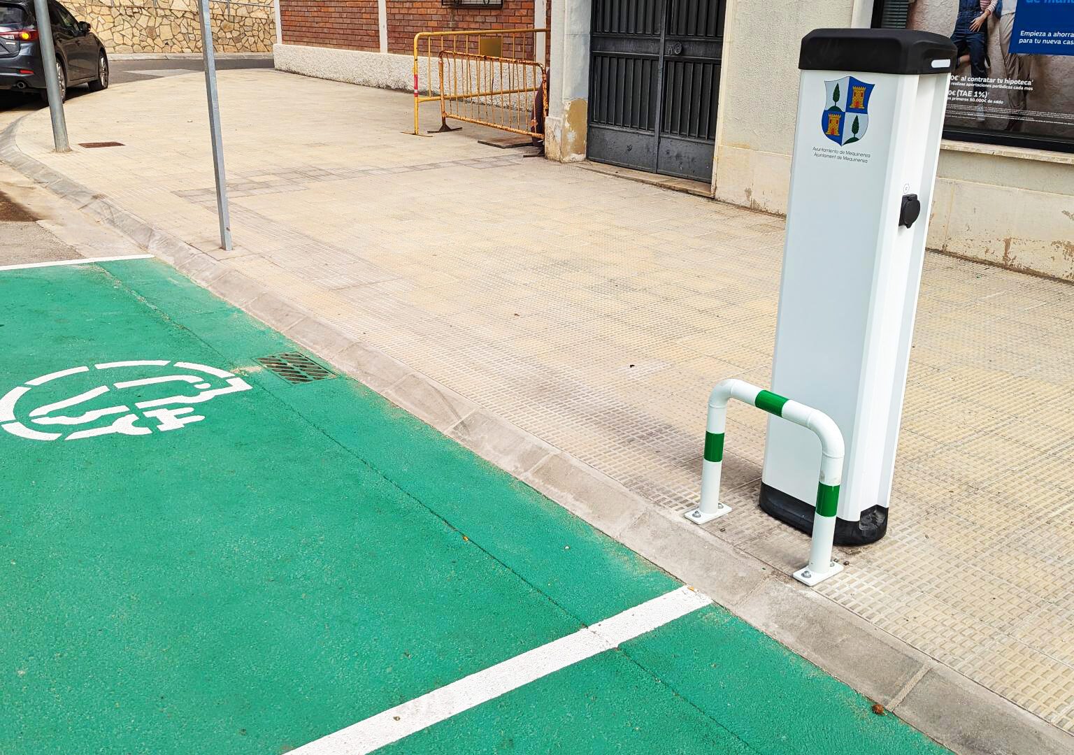 Instalamos un cargador de vehículos eléctricos en Mequinenza